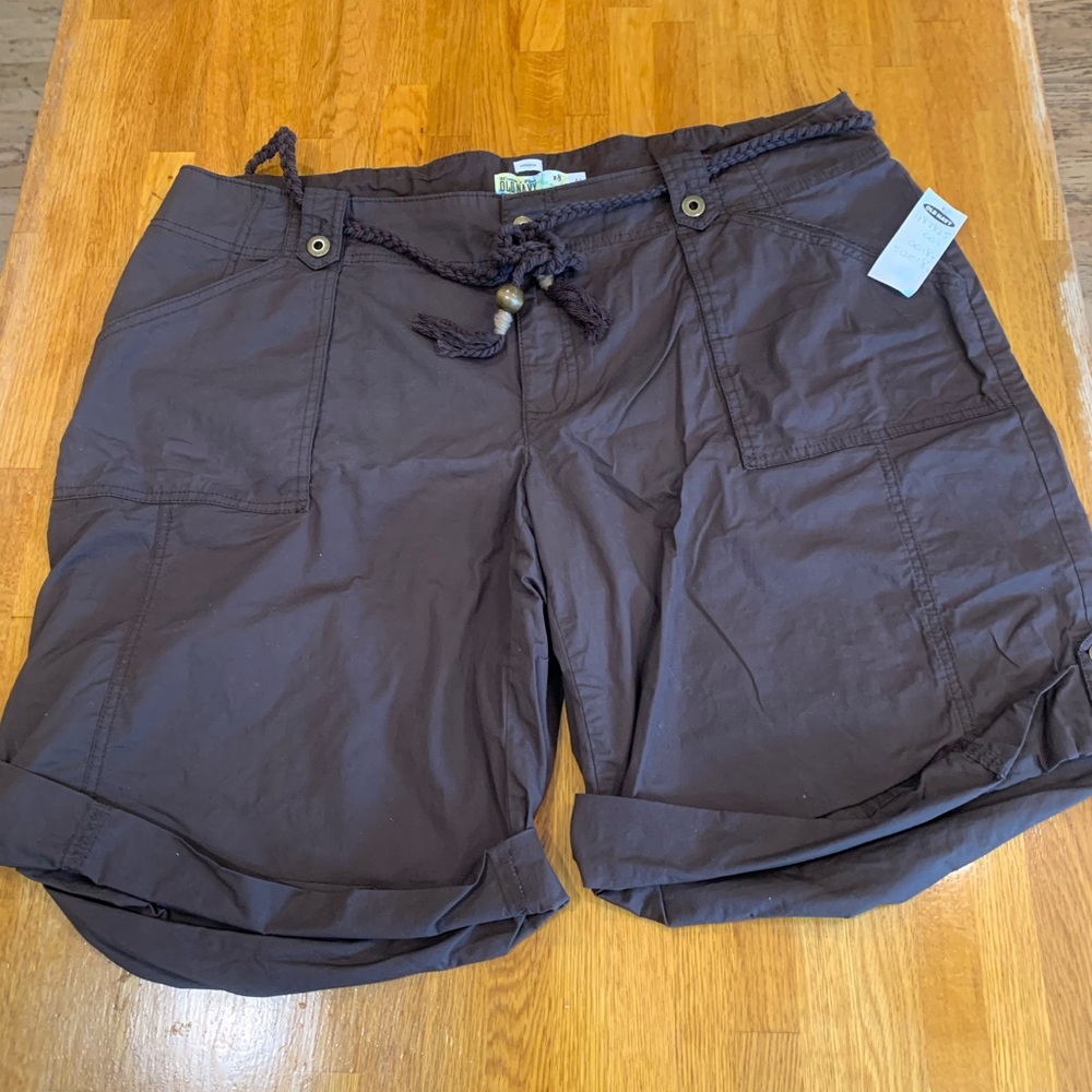 Old Navy plus size adjustable length shorts - 18